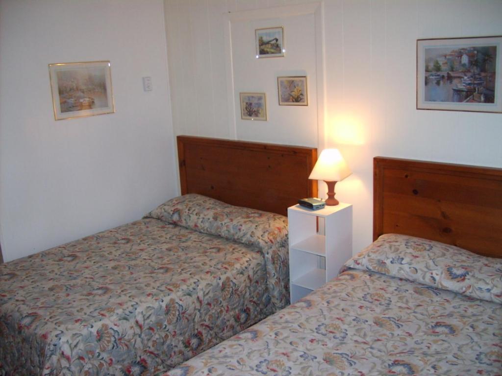 Capricorn Motel Royale 1000 Islands Lansdowne Cameră foto